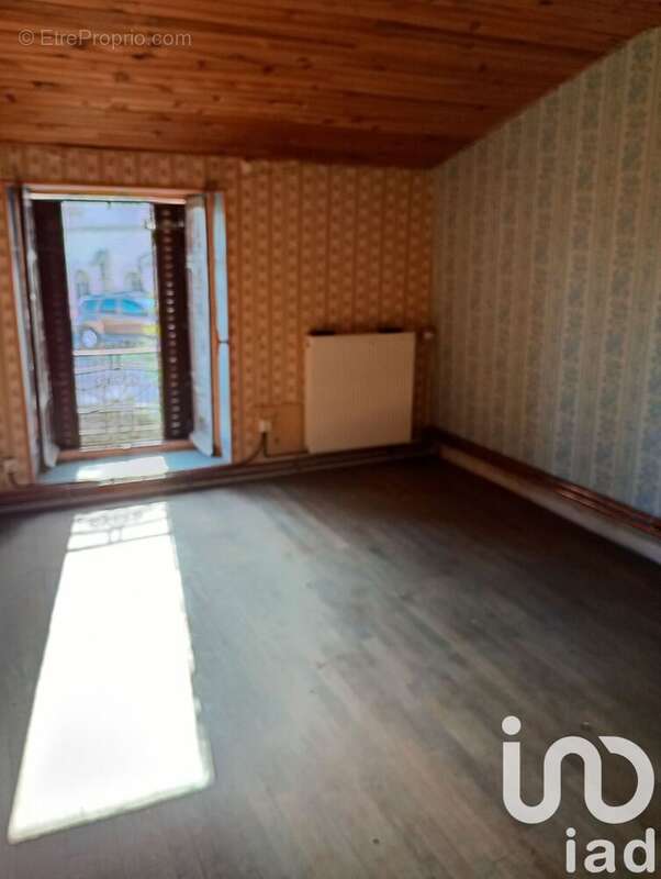 Photo 8 - Maison à BUSSON