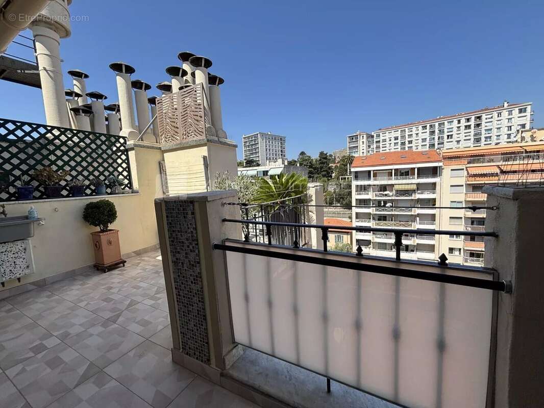Exceptionnel dernier étage — appartement trois pièces vue mer panoramique, promenade des anglais - photo 18