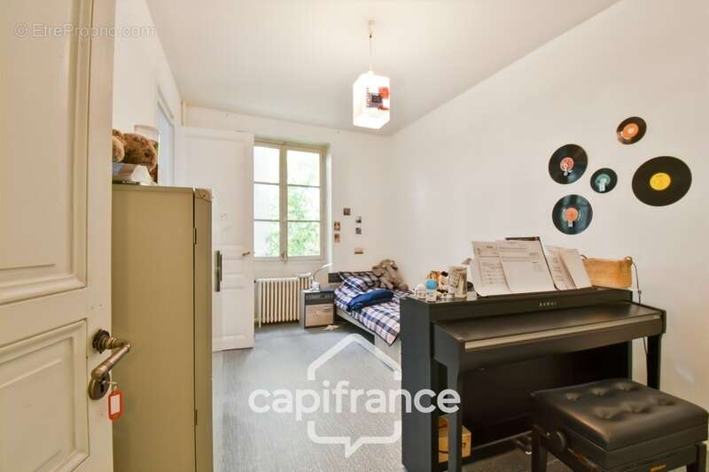 Maison à SAINT-JEAN-D&#039;ANGELY