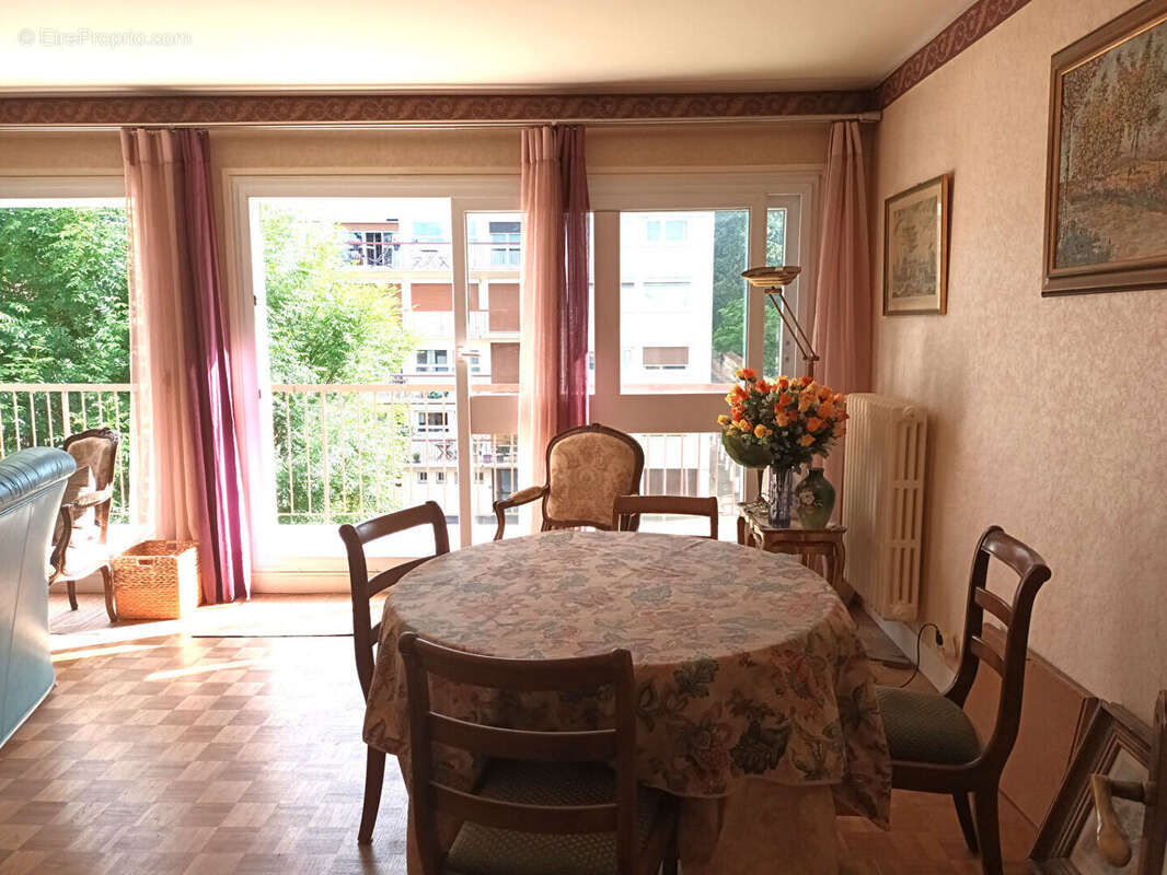 Appartement à MONTGERON