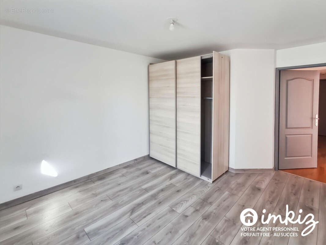 Appartement à VILLENEUVE-LE-ROI