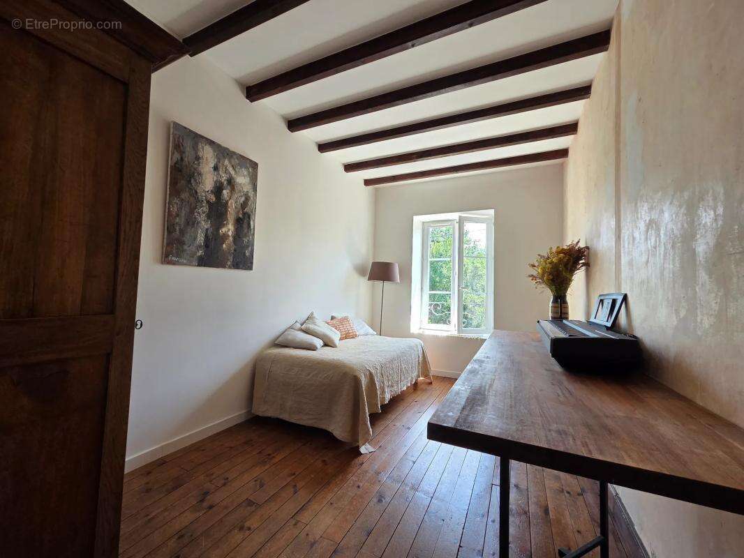 Maison 6 pièces de 143 m² à Moussac - photo 25
