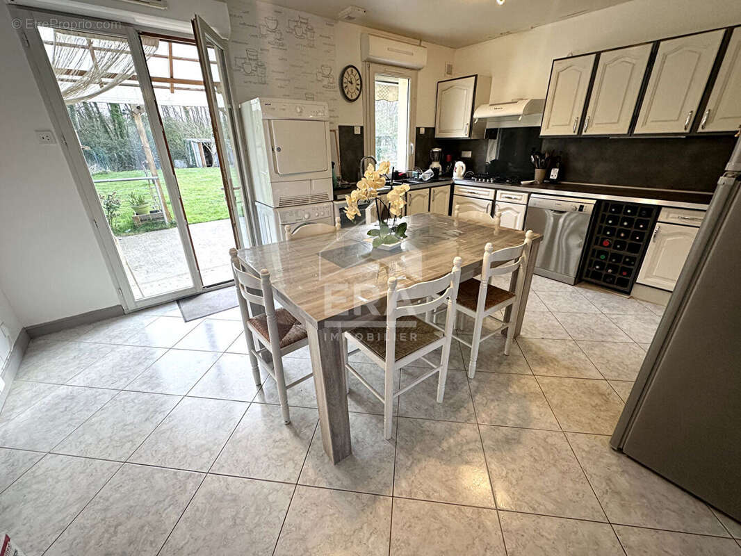 Maison à BRAY-SUR-SEINE