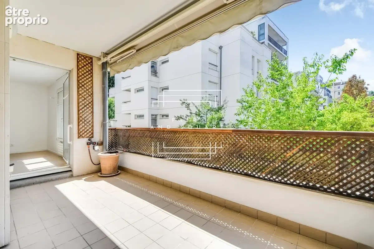 Appartement 84 m² à Neuilly-Sur-Seine  - photo 2