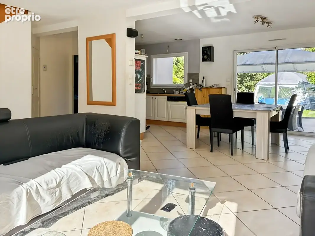 Maison 5 pièces avec terrain de 2 384 m² à Sens-de-Bretagne - photo 4
