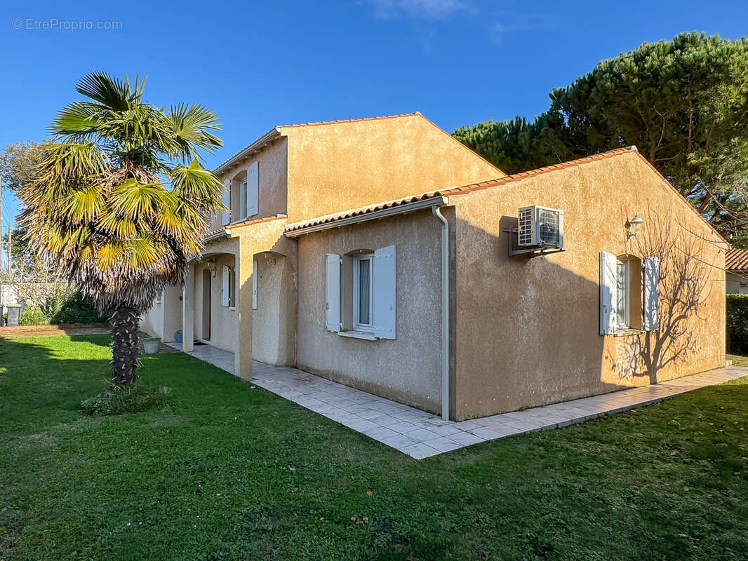 Maison à SAINT-PALAIS-SUR-MER