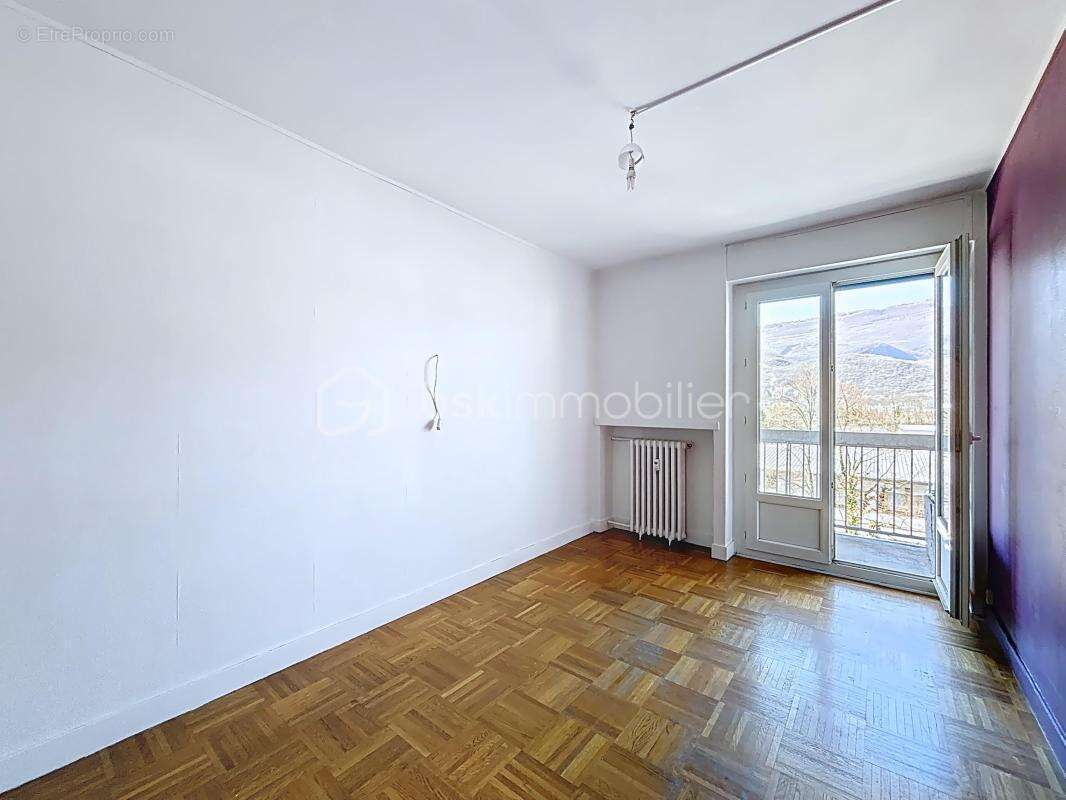 Spacieux T5 avec cave et place de parking - photo 11
