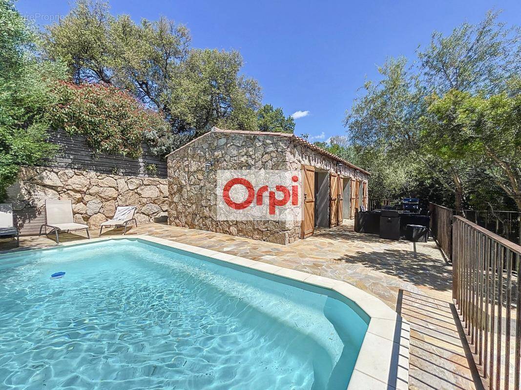 Maison à PORTO-VECCHIO