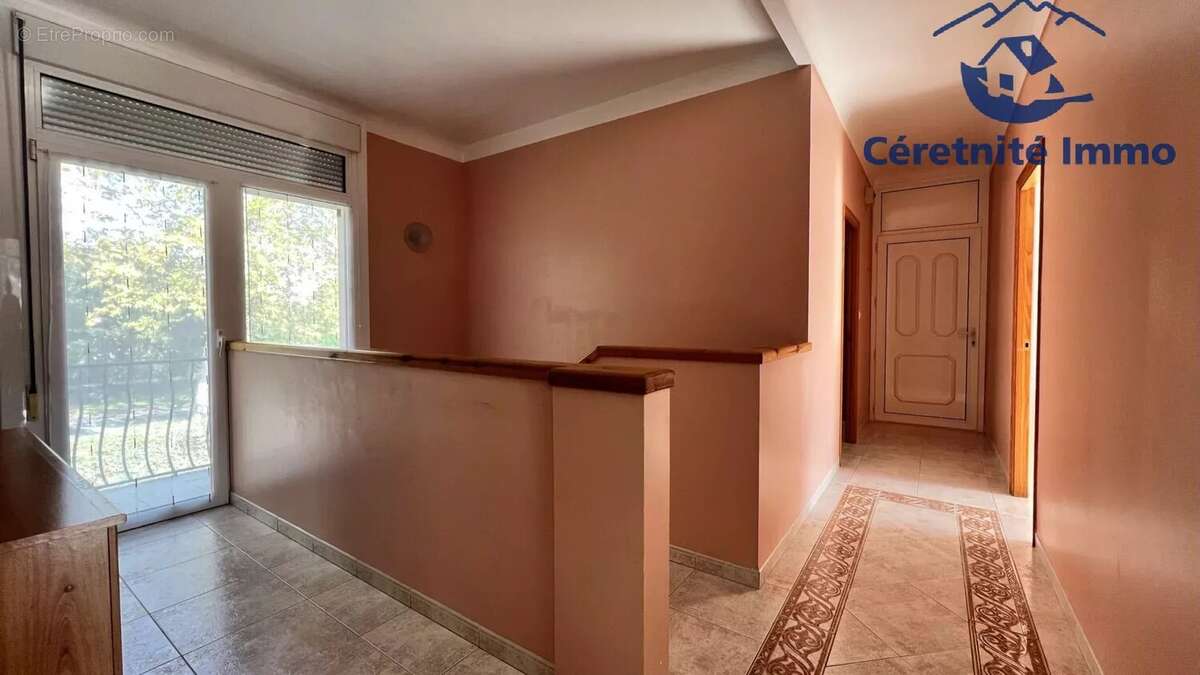 Villa lumineuse grand terrain - photo 12