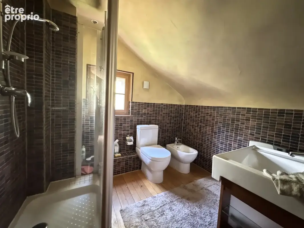 Belle Maison + dépendances sur 1,8 hectares - photo 6