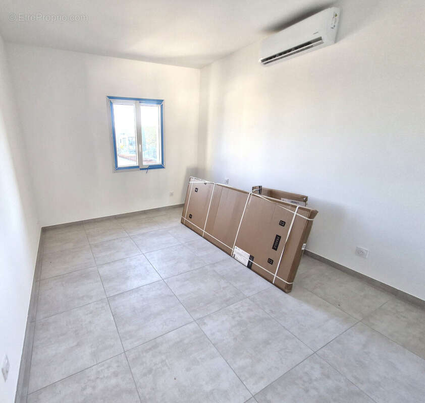 Appartement 54 m² à Cuers  - photo 3