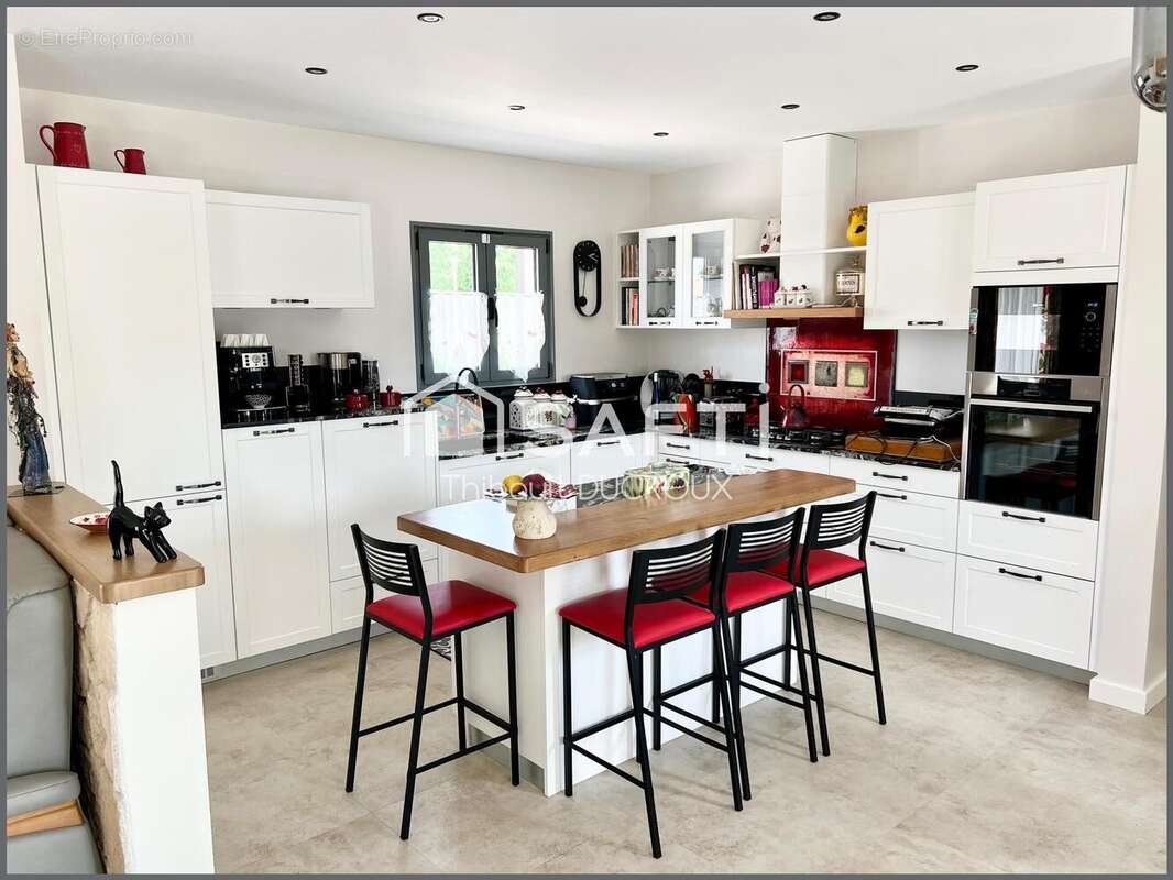 Maison 180 m² à Digoin  - photo 6