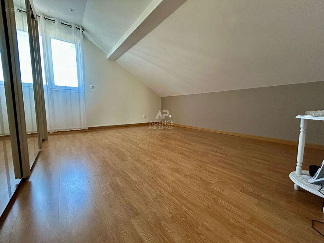 Maison à CARRIERES-SOUS-POISSY