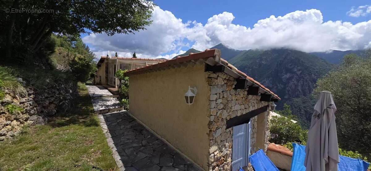 Maison à BREIL-SUR-ROYA