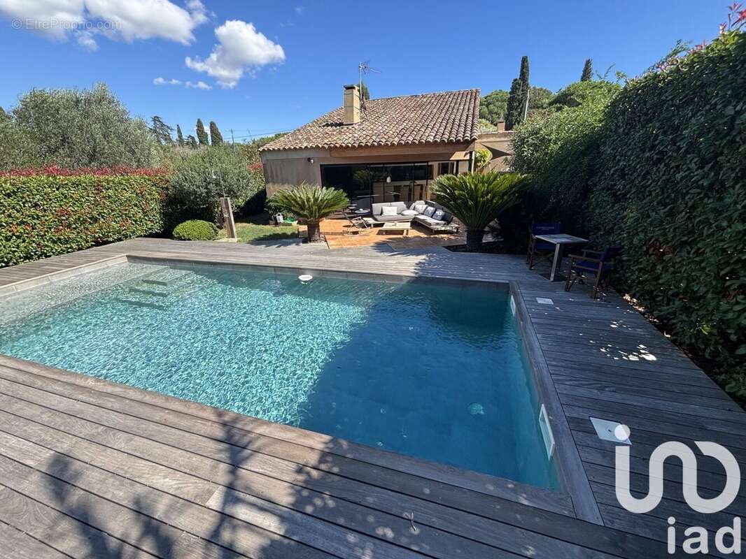 Photo 2 - Maison à SIX-FOURS-LES-PLAGES