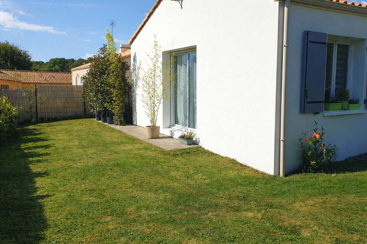 Maison à SAINT-MICHEL-CHEF-CHEF
