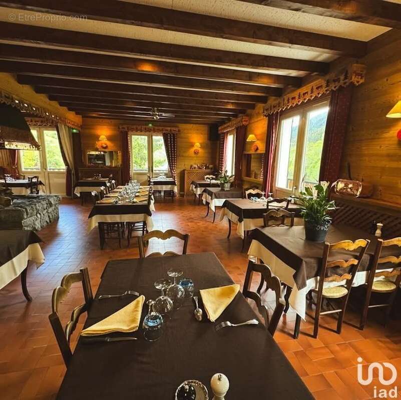 Photo 2 - Commerce à BOURG-D'OUEIL