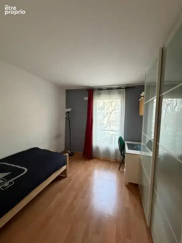 Appartement 4 pièces 80 m² – 3 chambres – balcon – parking – cave – créteil - photo 7