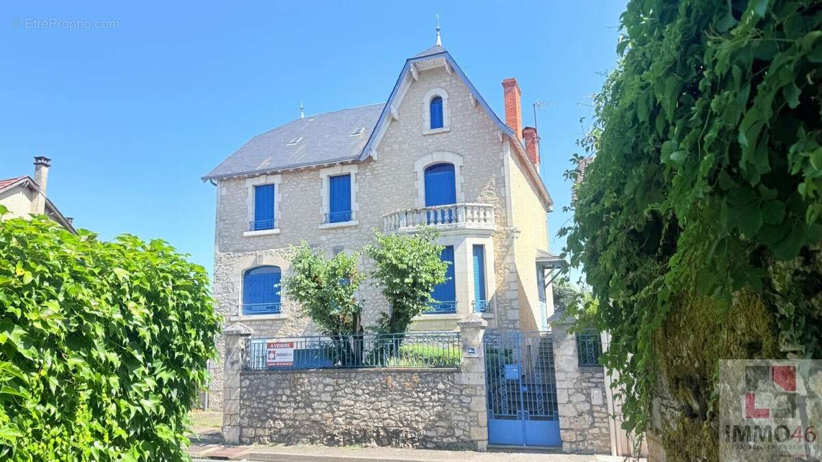 Maison à GRAMAT