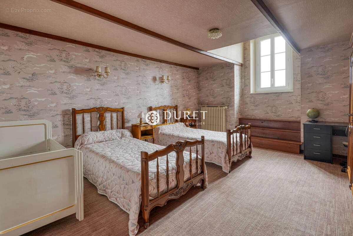 Maison à LES BROUZILS