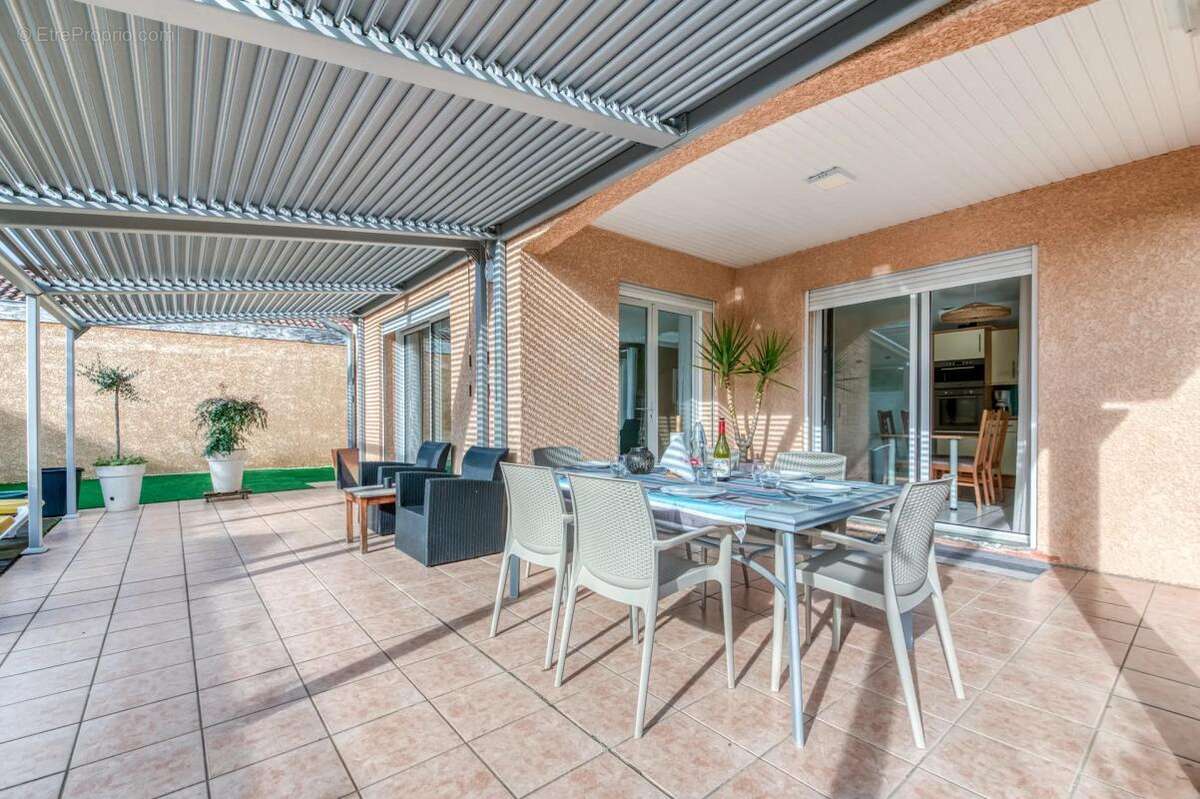 Maison à SAINT-PRIEST