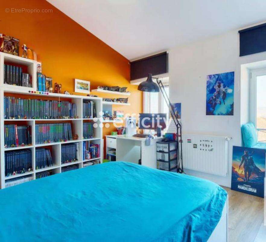 Maison à CHAZAY-D&#039;AZERGUES