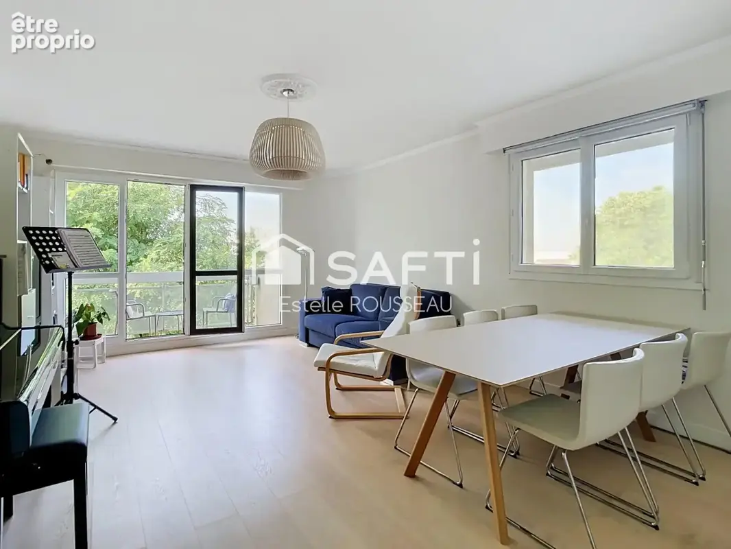 Photo 1 - Appartement à SAINT-MAUR-DES-FOSSES