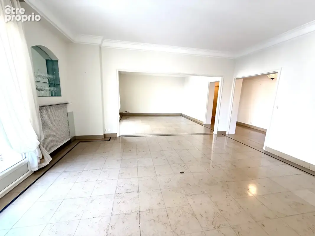 APPARTEMENT 5 PIECES 182 m2 avec rooftop - photo 3