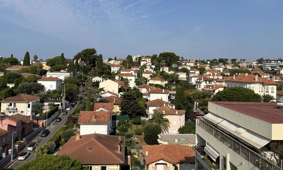 Cannes proche centre - 3P avec superbe rooftop vue sur la mer et les collines - photo 4