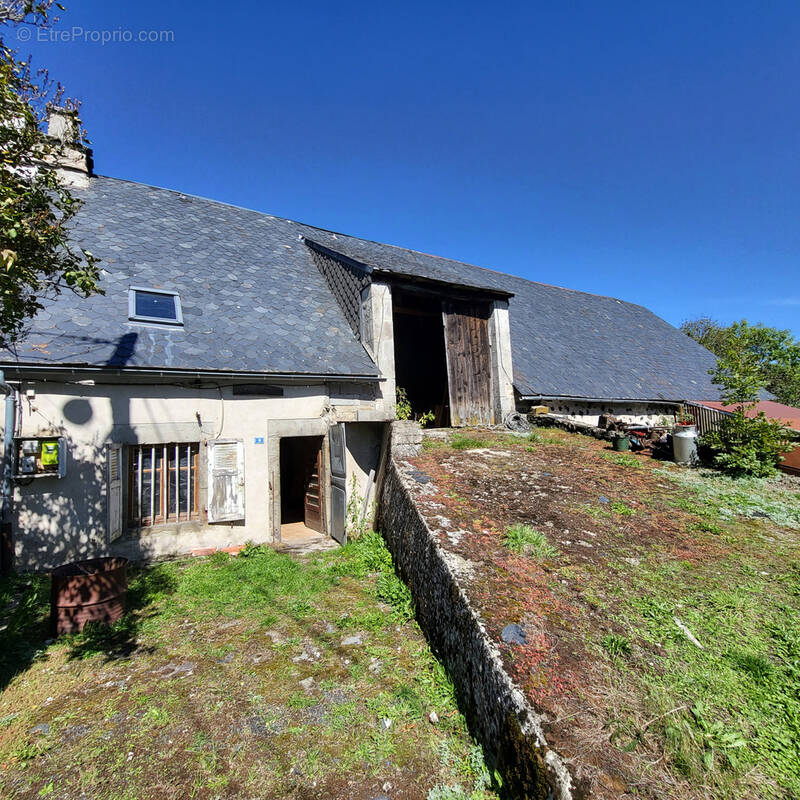 Maison à LUGARDE