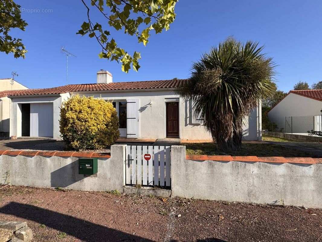 Maison à AIZENAY