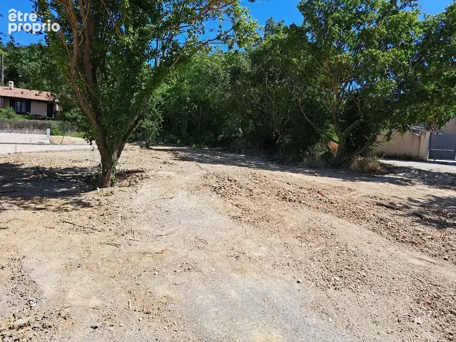 Terrain à FUVEAU