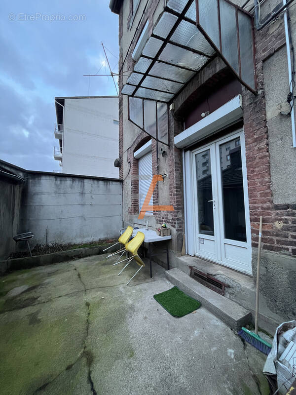 Appartement à SAINT-ETIENNE
