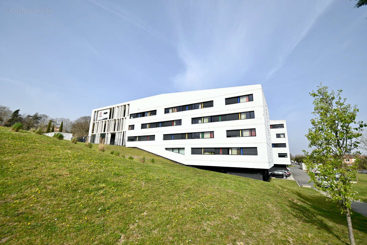 Appartement à AUZEVILLE-TOLOSANE