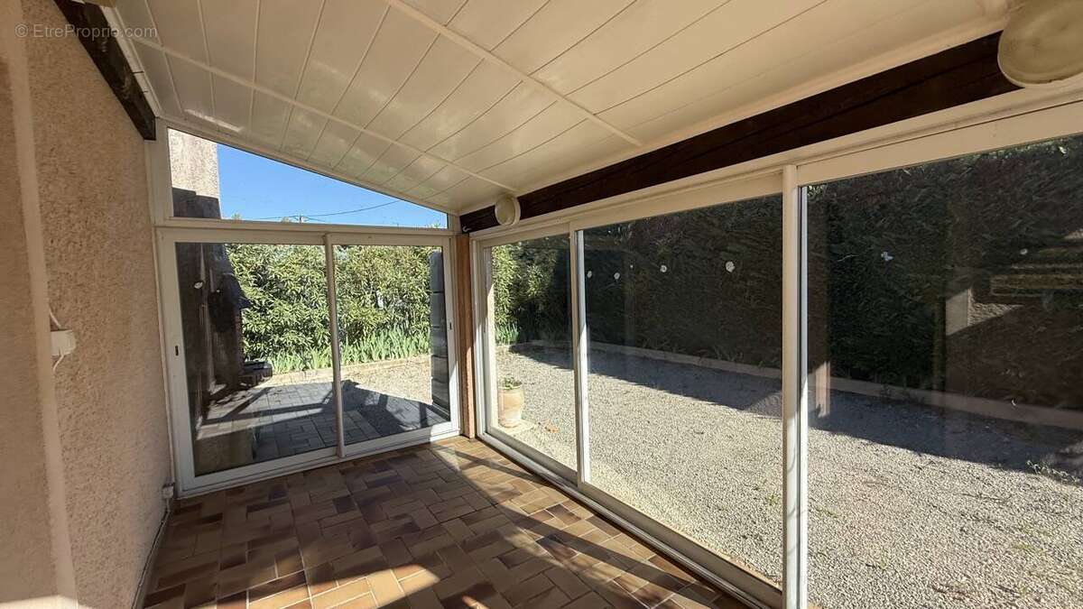 Maison à FIGANIERES