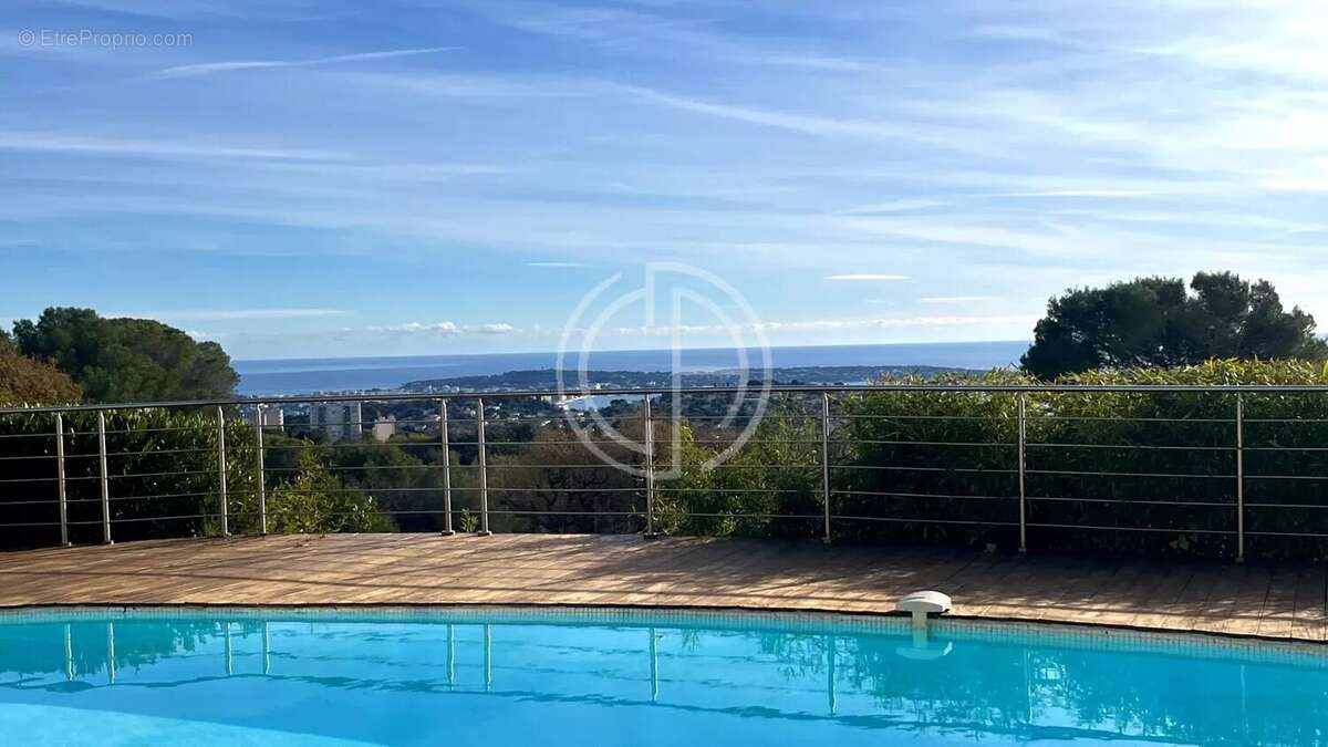 Maison à CANNES