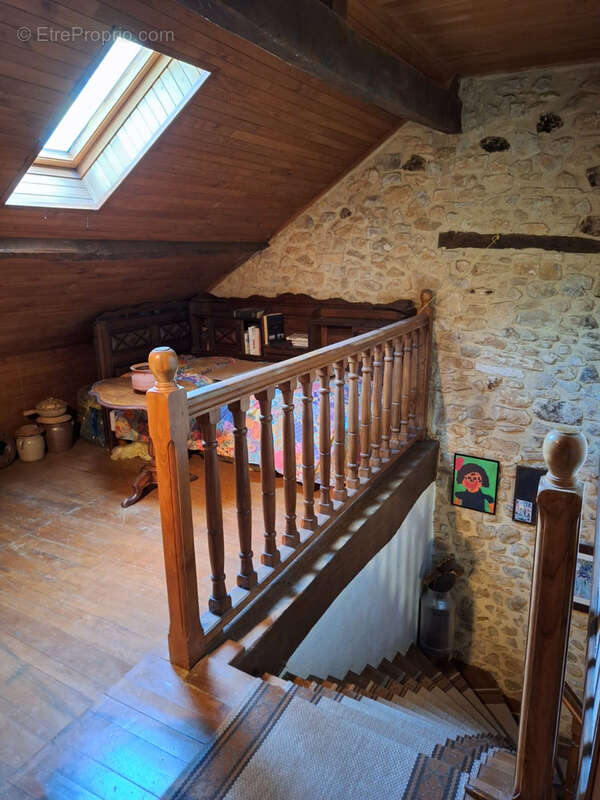 Maison à SAINT-POMPONT