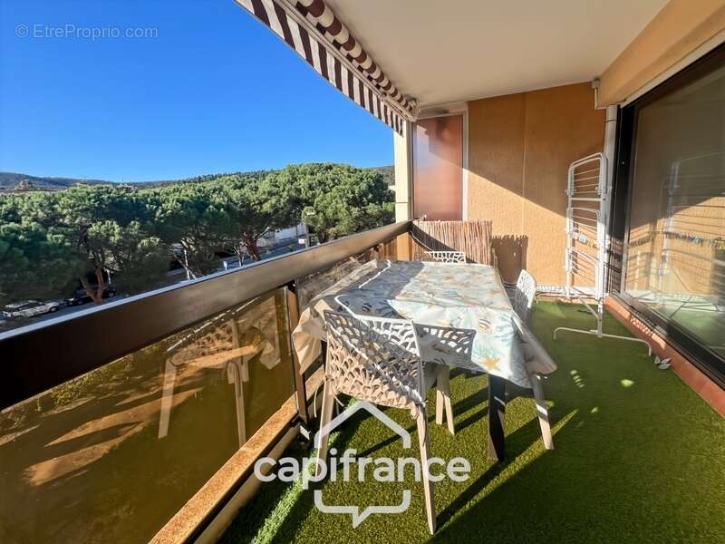 Appartement à BORMES-LES-MIMOSAS