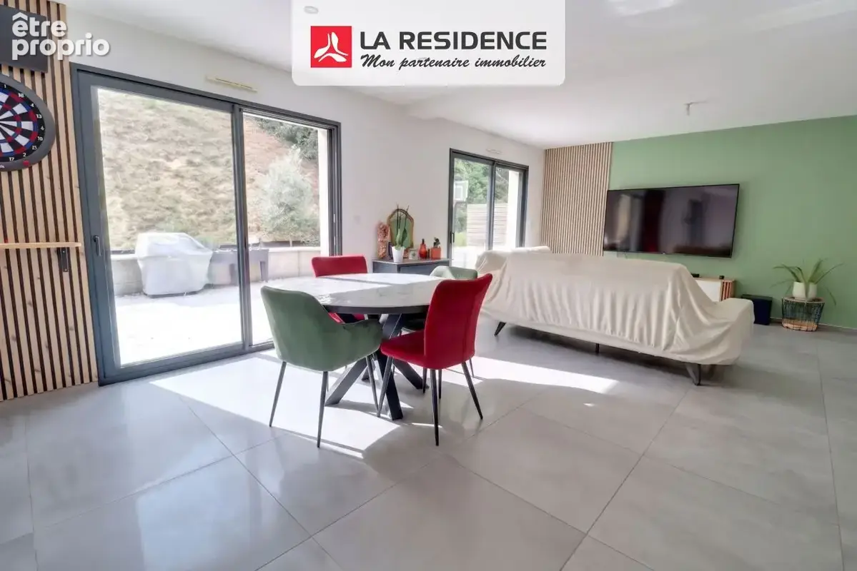 Maison 5 pièces 120 m² à vendre à Pont-De-L'arche (27340) - photo 5