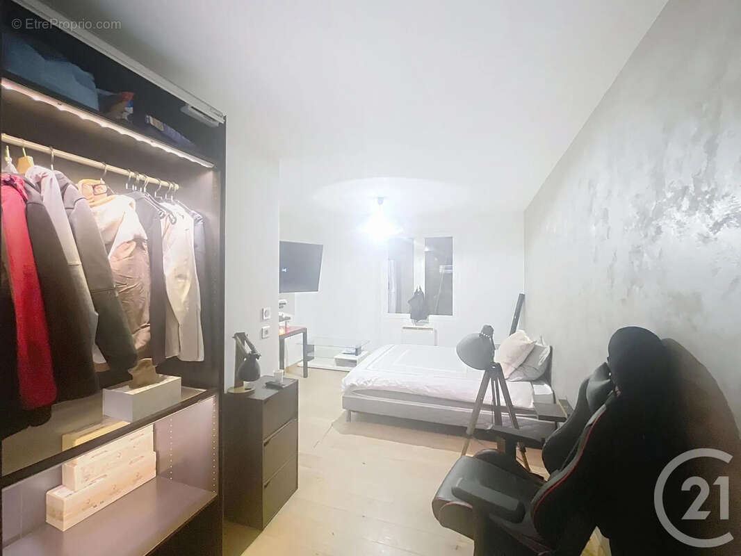 Maison à CHAMPILLON