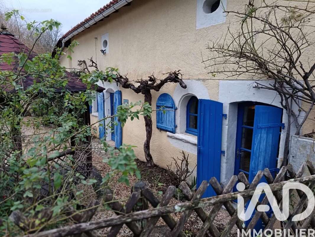 Photo 3 - Maison à CHENAUD