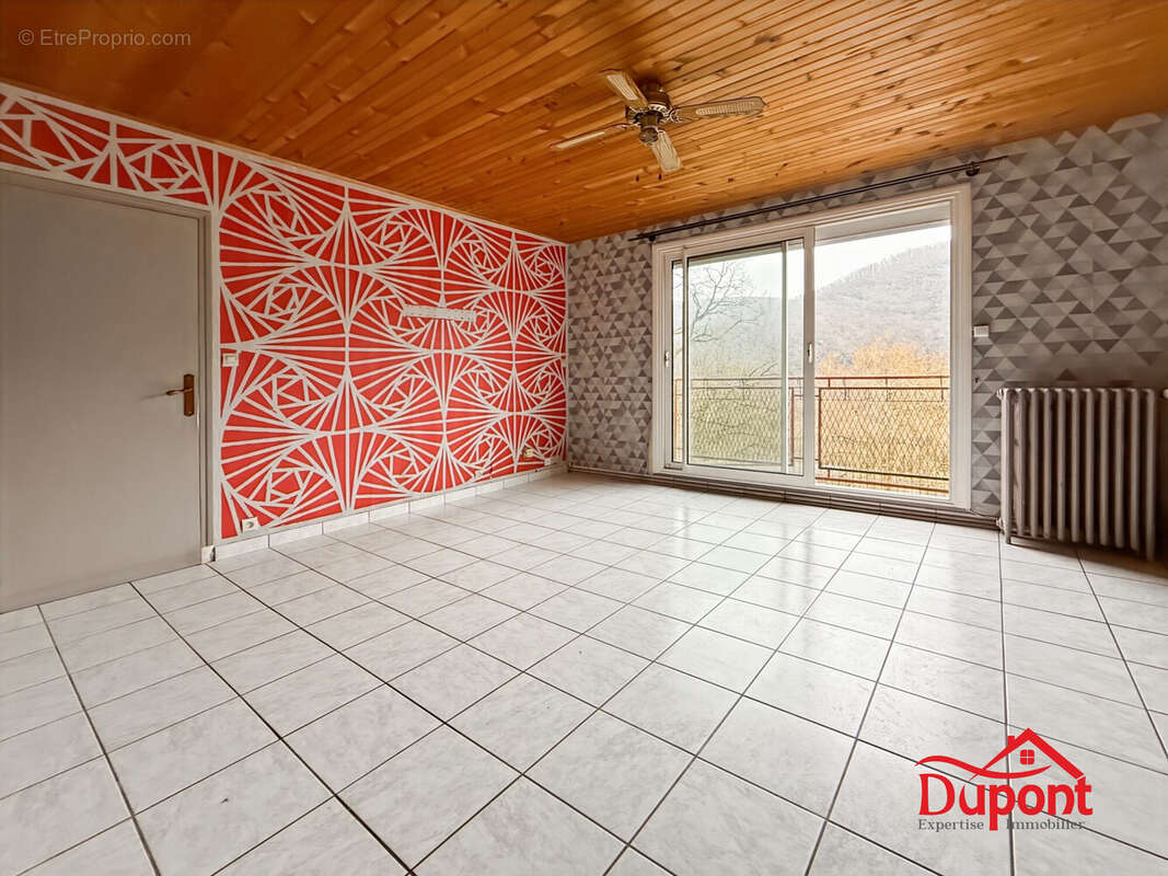 Appartement à REVIN