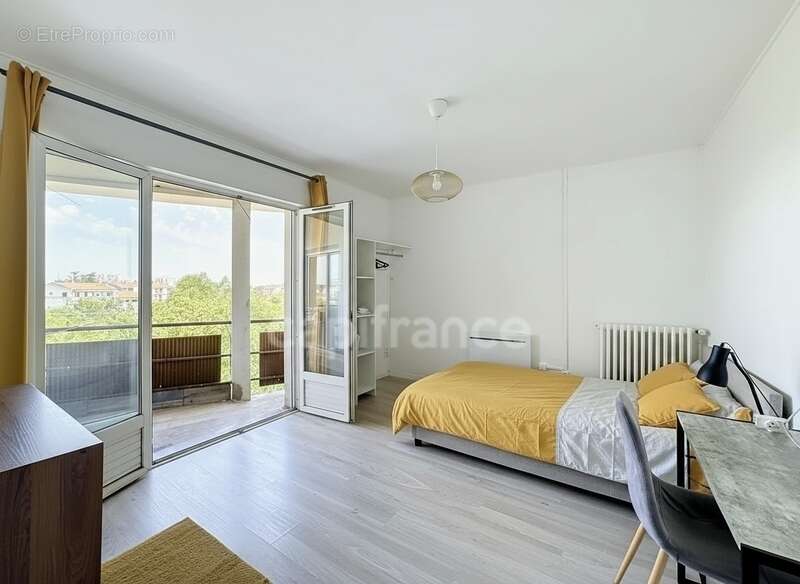 Appartement 6 pièces - Bd Talabot - photo 9