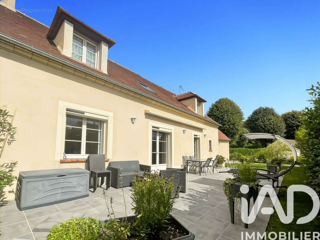 Photo 2 - Maison à EGREVILLE