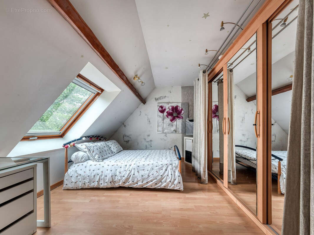 Maison à SAINT-MICHEL-SUR-ORGE