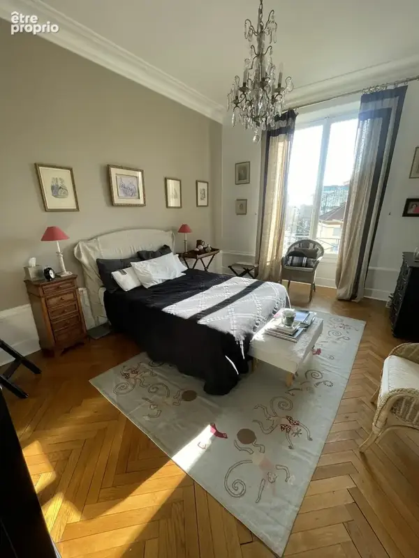 Quartier prisé des Brotteaux   Appartement de charme lumineux - photo 8