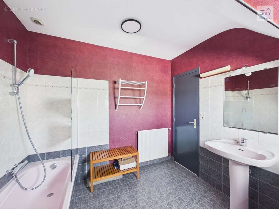Maison de 120 m² sur un terrain de 1260 m² - photo 16