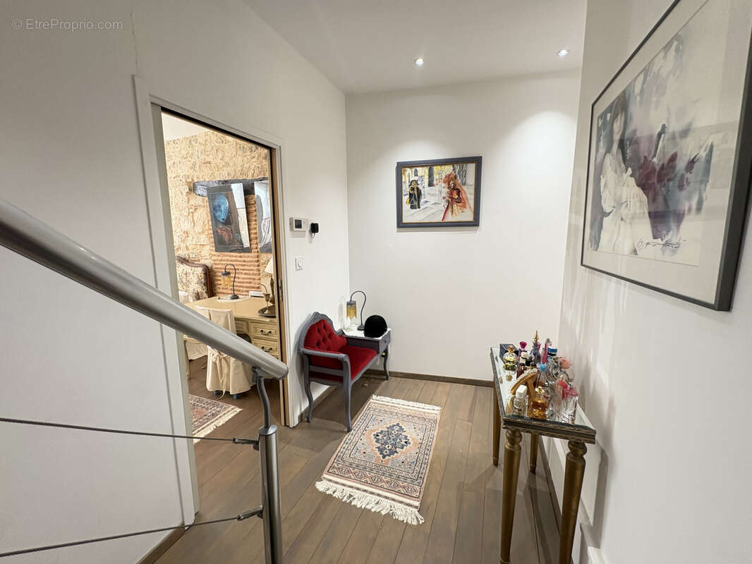 Maison à PUY-L'EVEQUE