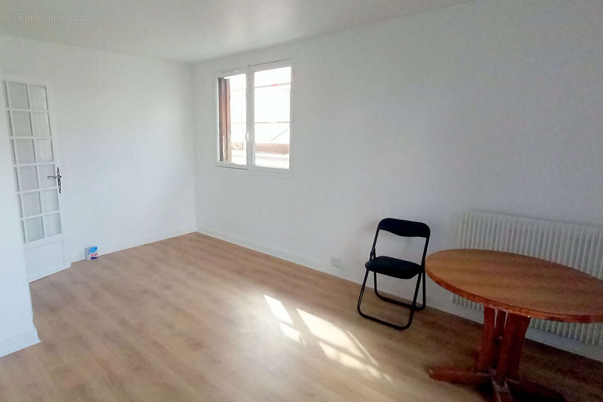 Appartement à BONDY