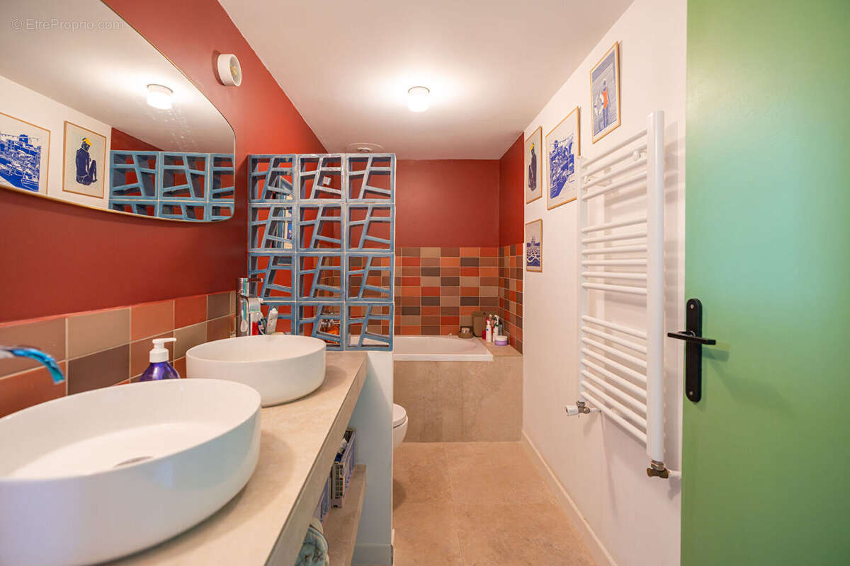 Maison à MARSEILLE-7E